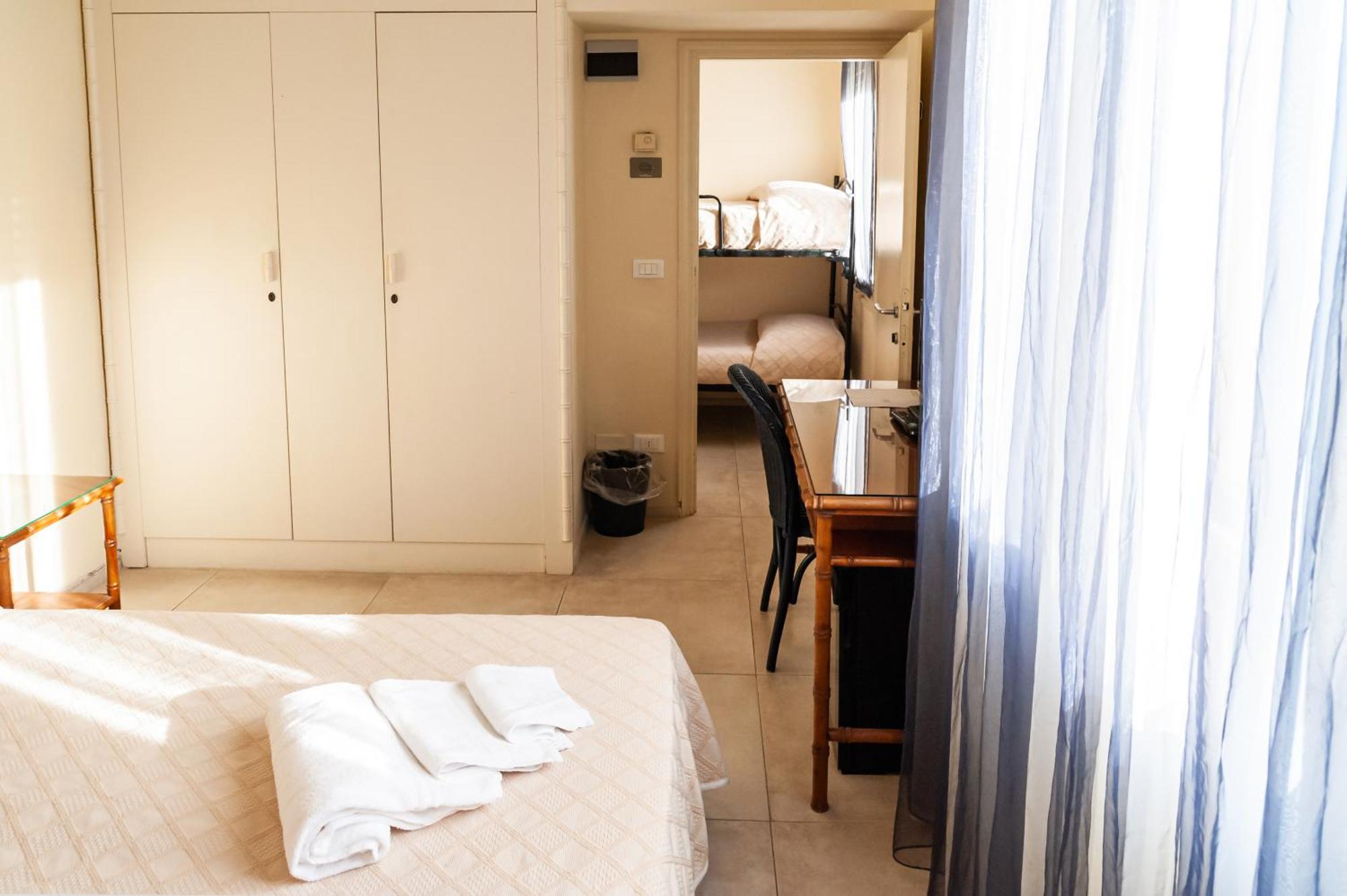Hotel Trionfal มิลาโน แมริตทิมา ภายนอก รูปภาพ